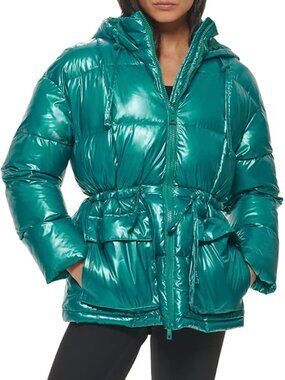 NWT Levi's Women's Megan Hooded Quilted Puffer Jacket Size: XL